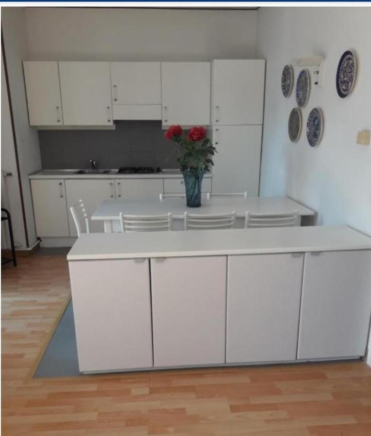 Alba Residence Сирмионе Экстерьер фото